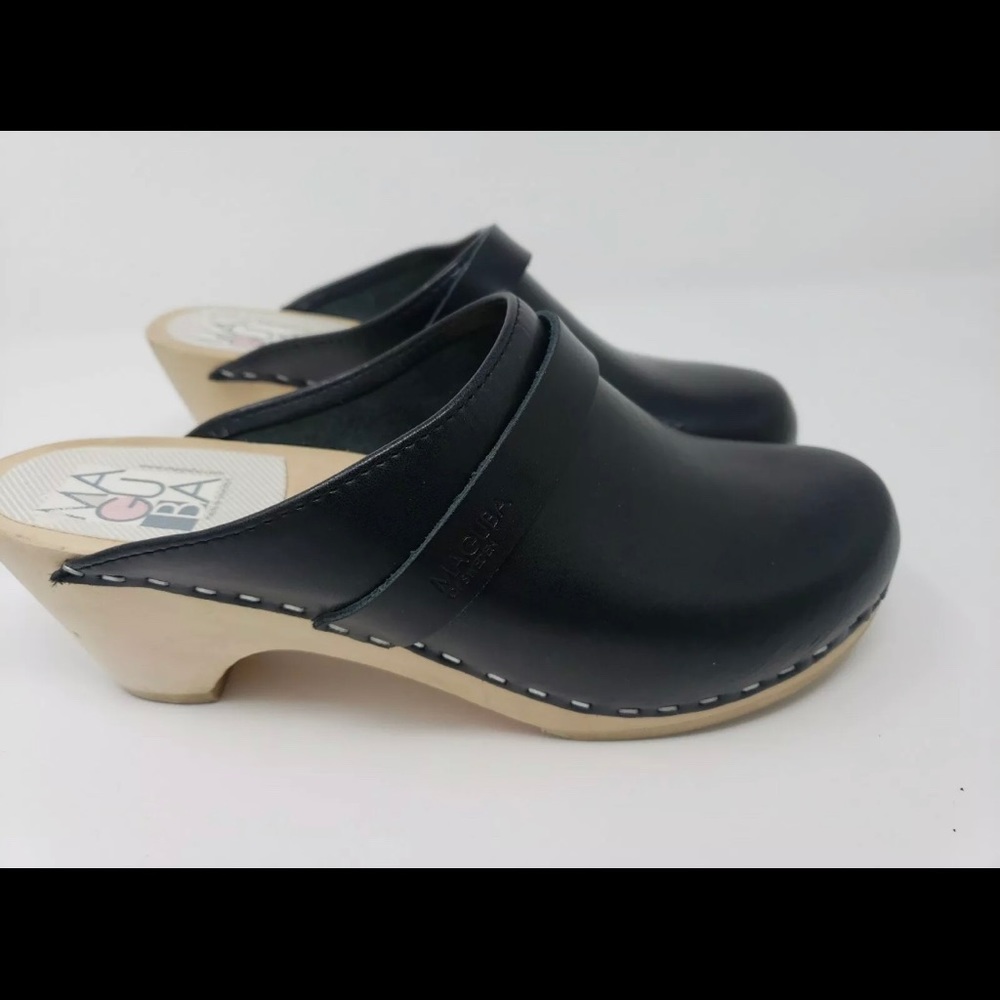 Maguba wooden clogs size 37